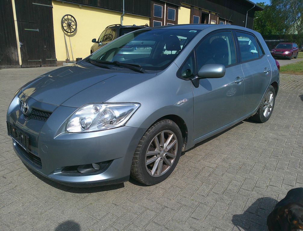 Bild des Angebotes Toyota Auris Team