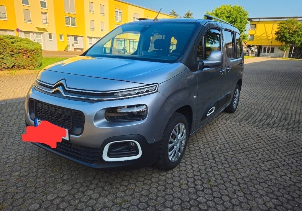 Bild des Angebotes Citroën Berlingo BlueHDi 130 S&S SHINE M SHINE