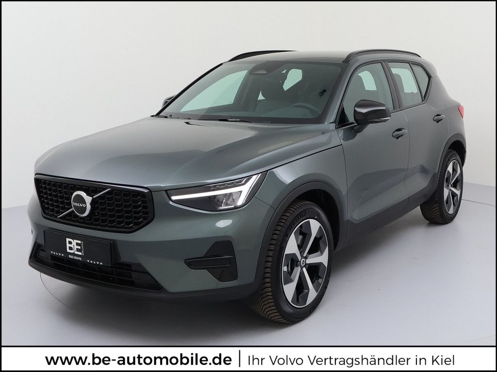 Bild des Angebotes Volvo XC40 B3 Plus Dark 2WD NAVI W-LAN ACC FACEL. LED