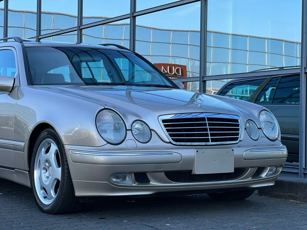 Bild des Angebotes Mercedes-Benz E -Klasse T-Modell E 430 T Leder Dach Navi Xenon