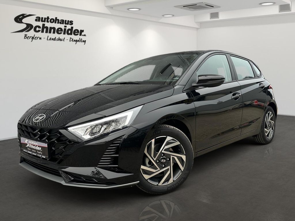 Bild des Angebotes Hyundai i20 MJ25 1.0 TGDi 6-MT TREND NAVI/SHZ/DAB/KAMERA