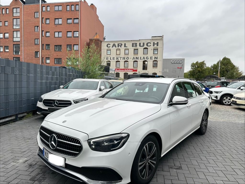 Bild des Angebotes Mercedes-Benz E 220 d T Automatic/Totwinkel-Assistent/Navi
