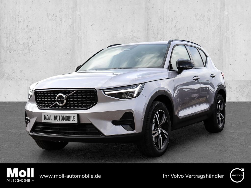 Bild des Angebotes Volvo XC40 B3 Plus Dark Frontscheibenheizung 360 Grad