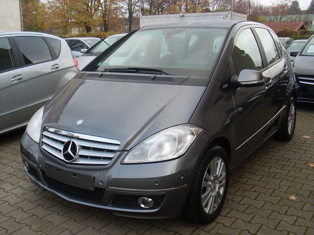 Bild des Angebotes Mercedes-Benz A 170 Avantgarde Automatik / Parktronic