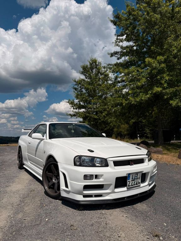 Nissan Skyline R34 GT-R V-SPEC