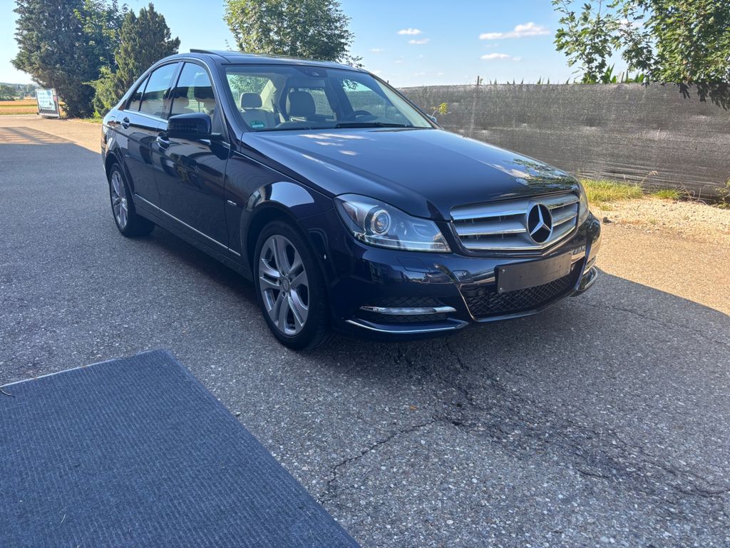 Bild des Angebotes Mercedes-Benz C300CDI 4 MATIC C350CDI Avantgarde Panorama Xeno