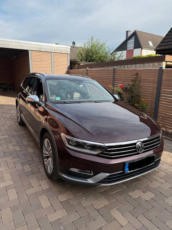 Bild des Angebotes Volkswagen Passat Alltrack 2.0 TDI SCR 176kW DSG 4MOT A...