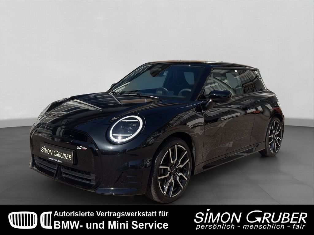 MINI Cooper SE John CooperWorks Panorama HUD Ambiente