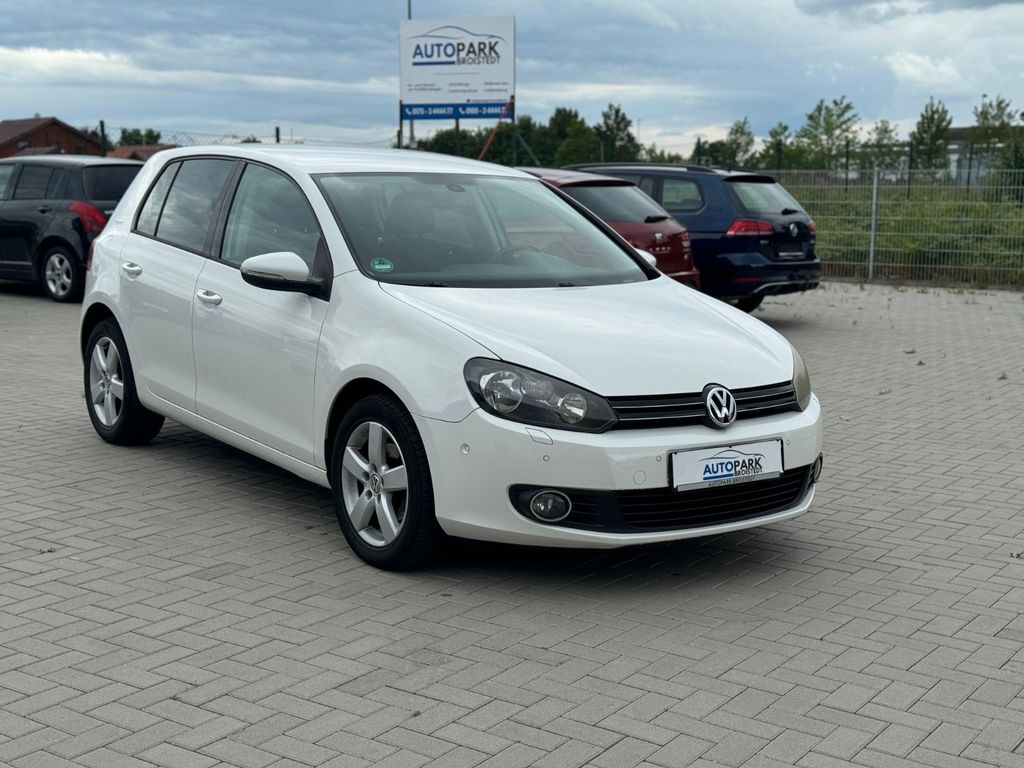Bild des Angebotes Volkswagen Golf VI Team SHZ/Tempomat/Parkpilot/Klima