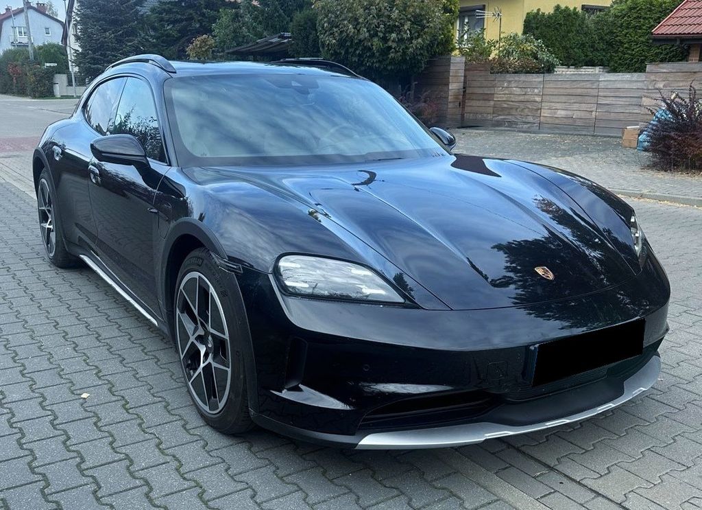 Bild des Angebotes Porsche Taycan Cross Turismo 4S,SportChrono,Matrix,4+1Si