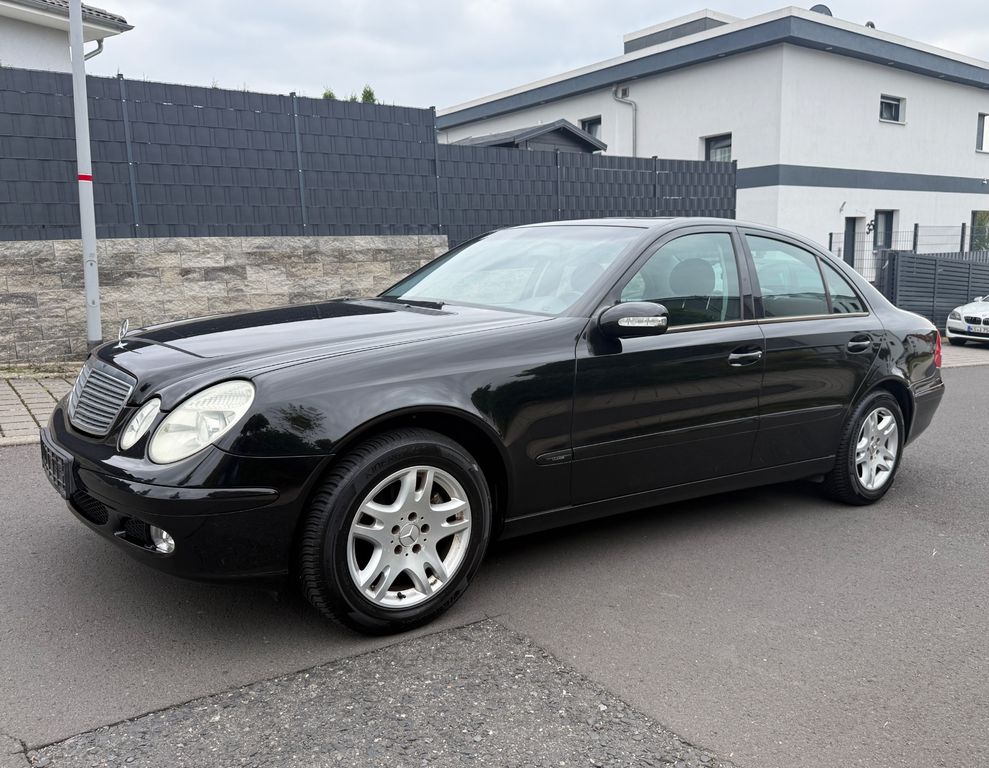 Bild des Angebotes Mercedes-Benz E 200 KOMPRESSOR Automatik/86000km/Festpreis