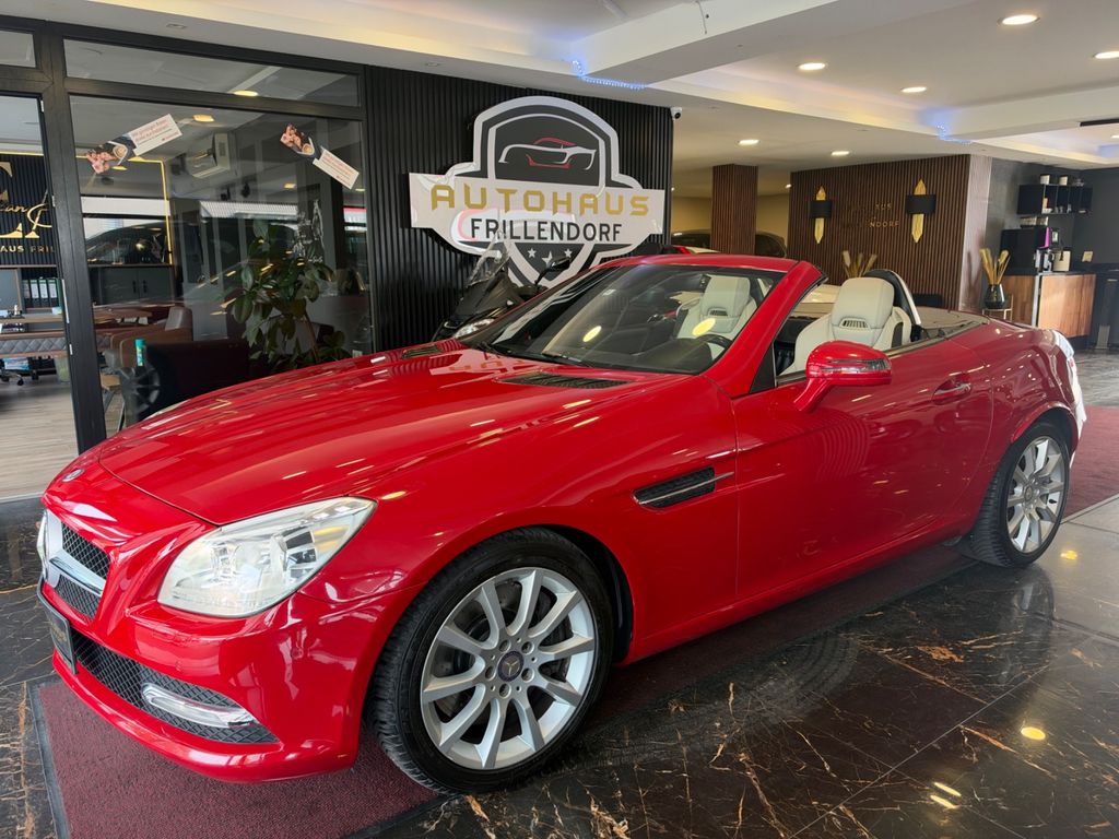 Bild des Angebotes Mercedes-Benz SLK 350 Roadster BlueEfficiency AMG STYLING/99KM