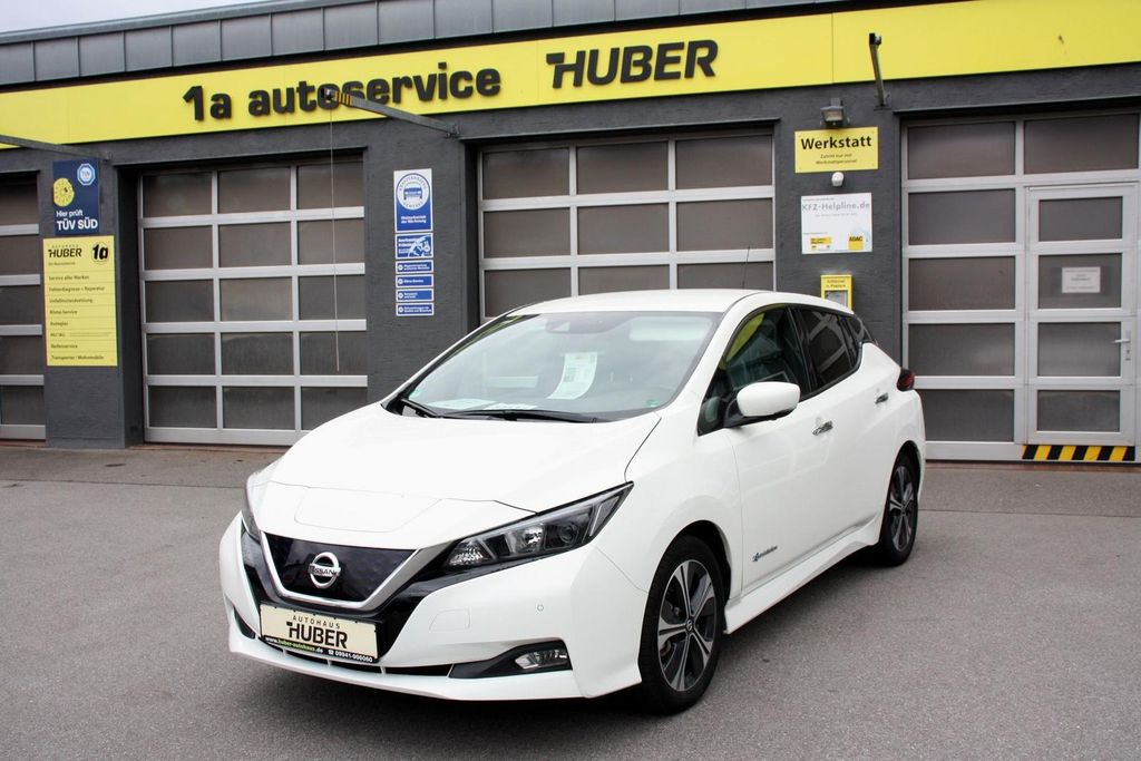 Bild des Angebotes Nissan Leaf N-Connecta 40kWh Winter MY 2019 Navi Kamera