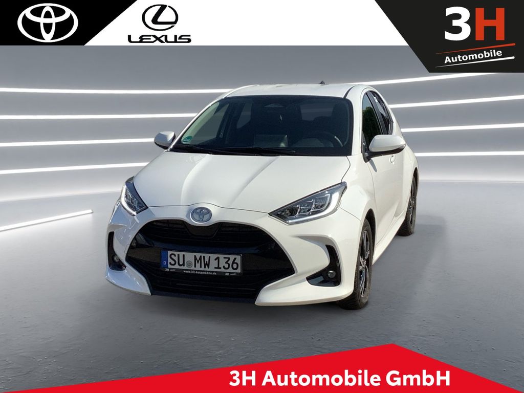 Bild des Angebotes Toyota Yaris 1.5 L Hybrid Teamplayer Comfort Paket