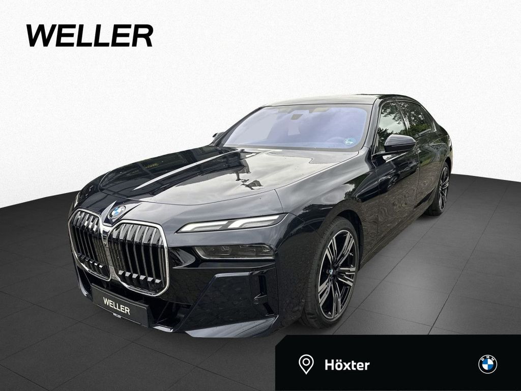 Bild des Angebotes BMW 740d xDr M Sport SkyL,STHZ,360°,HUD,DAPro