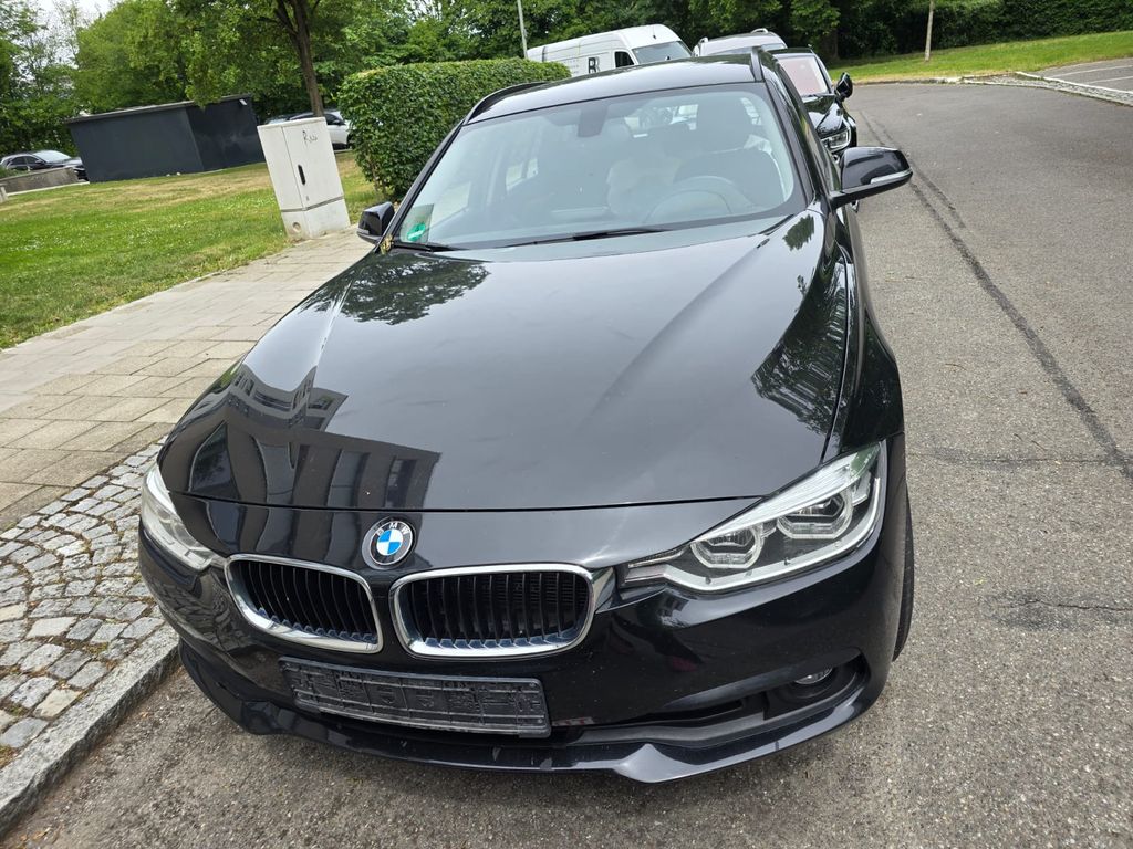 BMW 318d Touring  Advantage *LED*