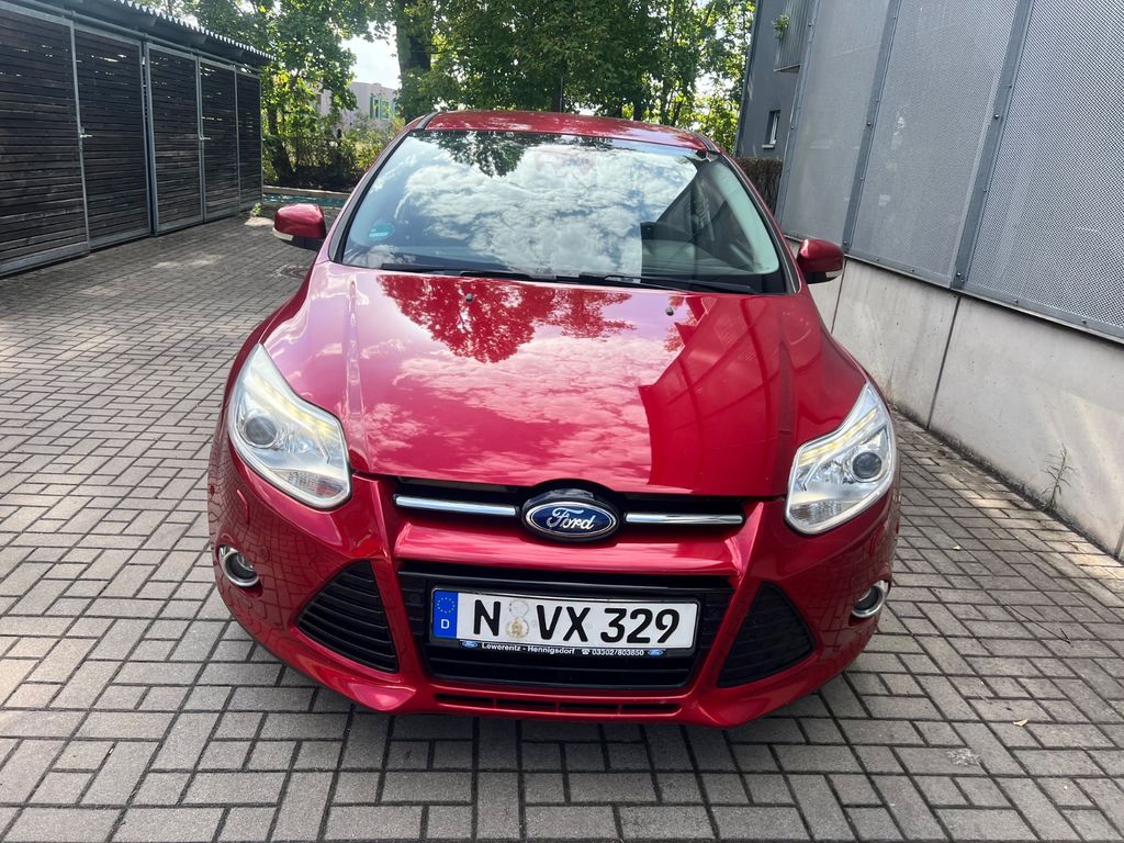 Bild des Angebotes Ford Focus Lim. Titanium