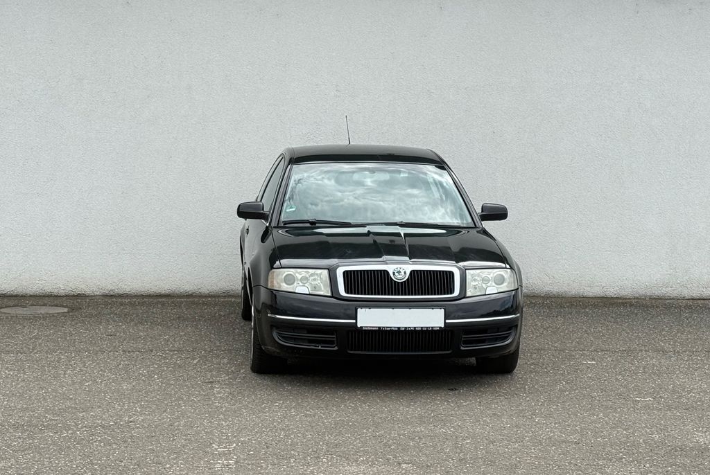 Bild des Angebotes Skoda Superb Lim. 2.5 TDI V6 Aut. Elegance