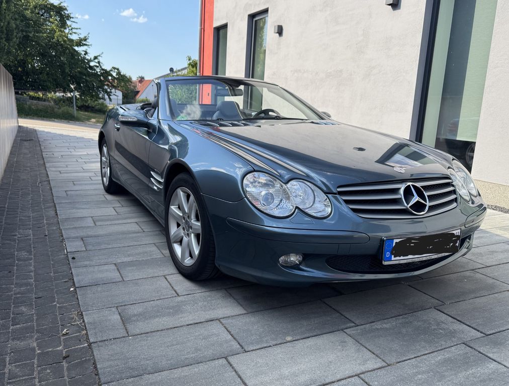 Bild des Angebotes Mercedes-Benz SL 500 - R230 EZ 7/2002 TÜV/AU neu