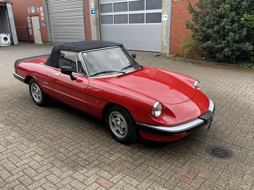 Alfa Romeo Spider