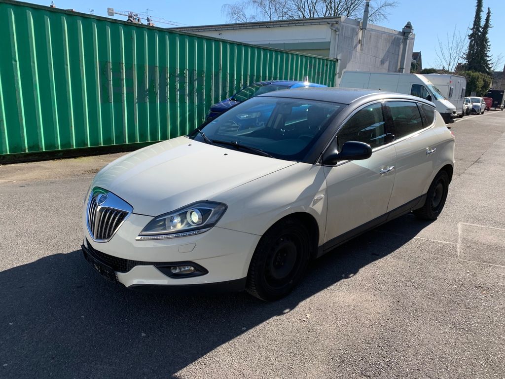 Bild des Angebotes Lancia Delta Oro
