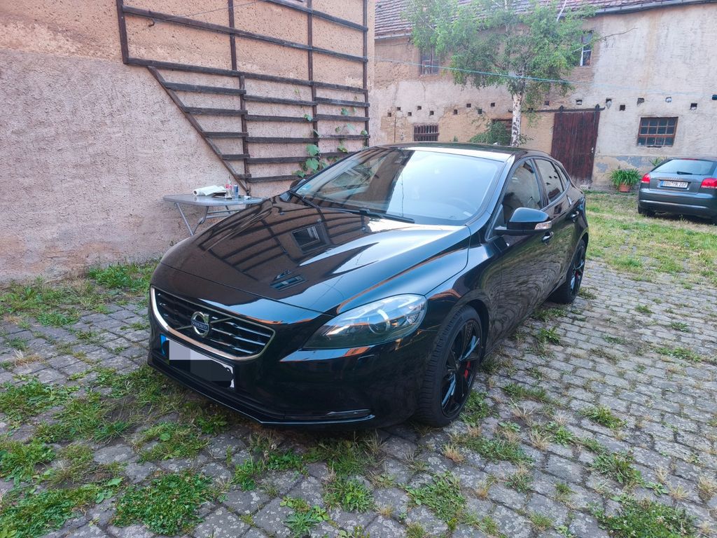 Bild des Angebotes Volvo V40 T4 -