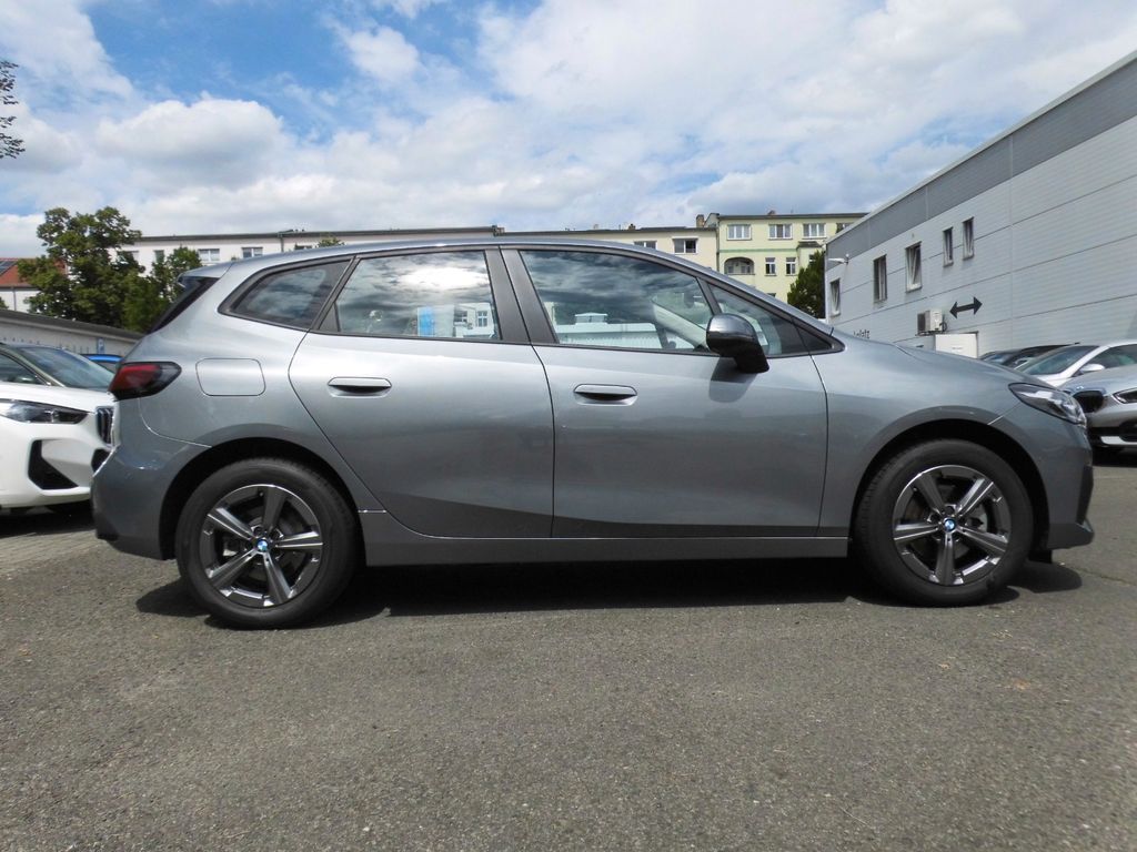 Bild des Angebotes BMW 220i Active Tourer AHK LED adapt. FA PA DAB