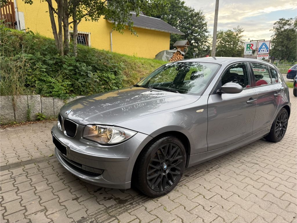 Bild des Angebotes BMW 118i -