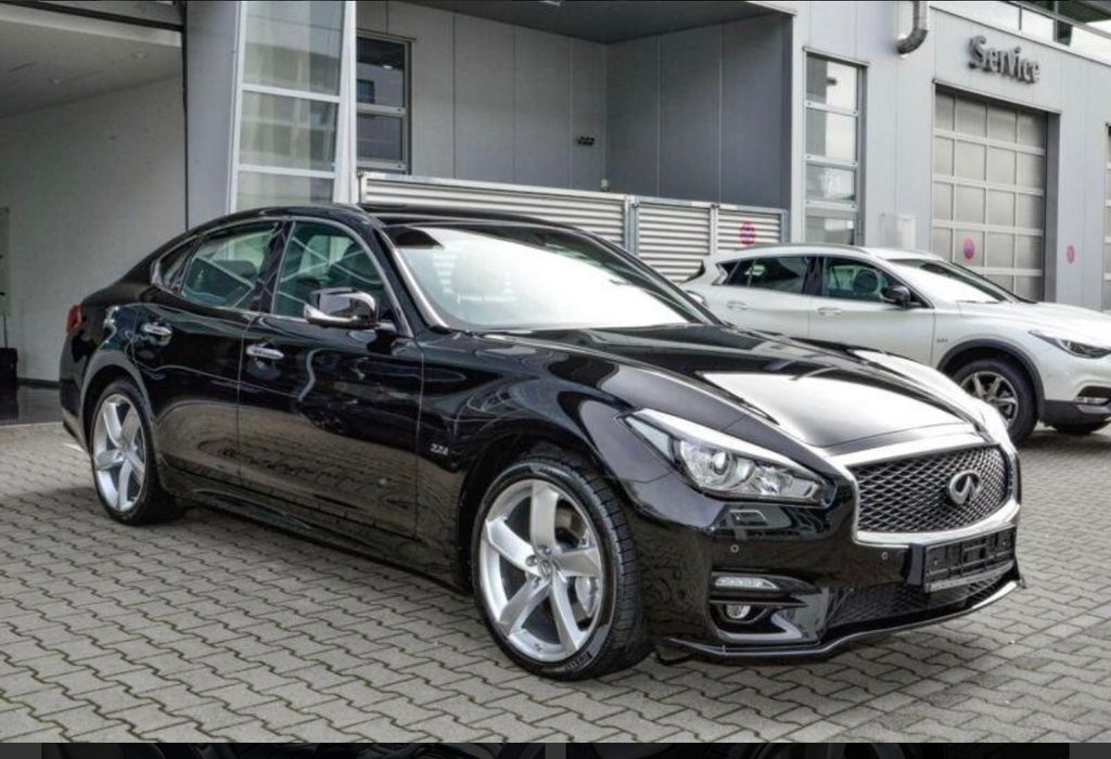 Infiniti Q70 2.2D Premium Tech Auto Premium Tech