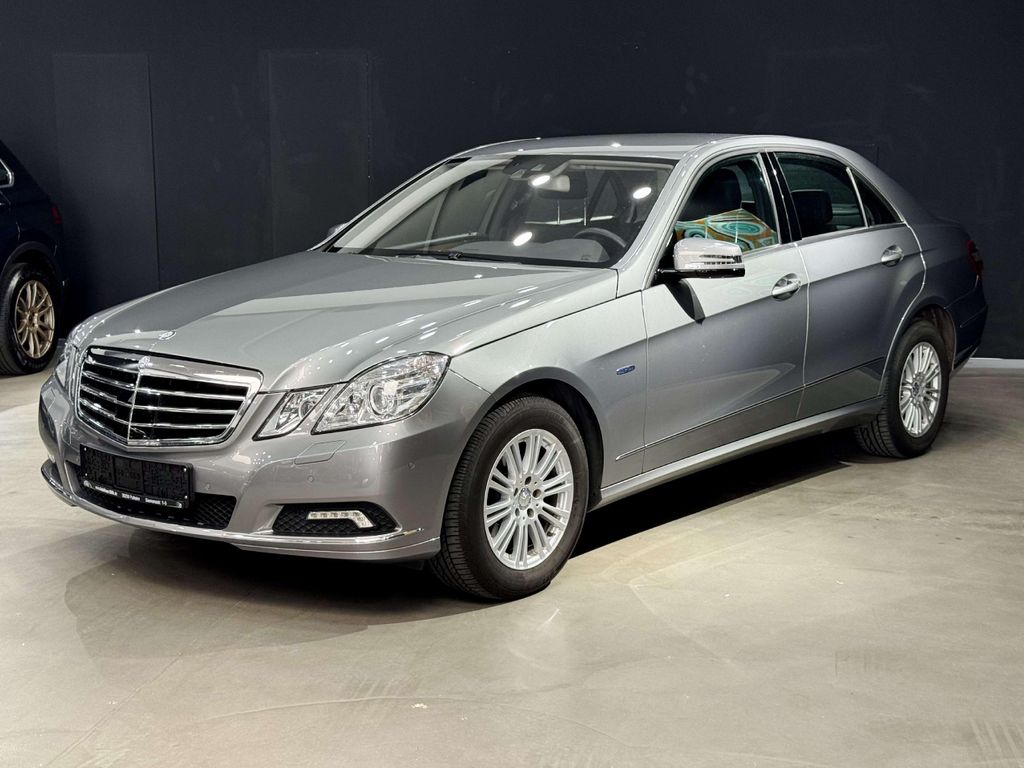 Bild des Angebotes Mercedes-Benz E 250 *CGI BlueEfficiency*AHK*SitzHz.*NAVI*AMG*T
