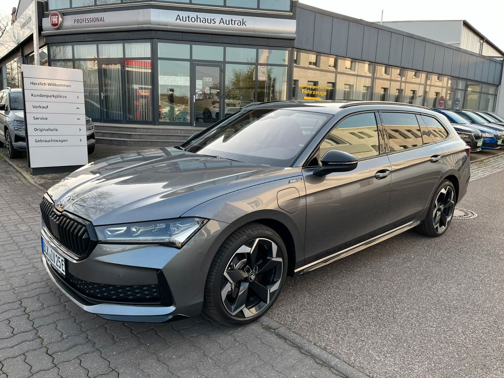 Bild des Angebotes Skoda Superb IV Combi Sportline 1.5TSI iV 150kW Plugin