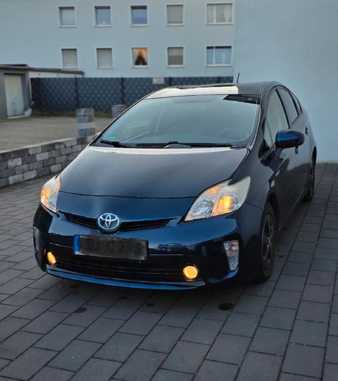 Bild des Angebotes Toyota  Prius Hybrid , Baujahr 2014   117.000 km