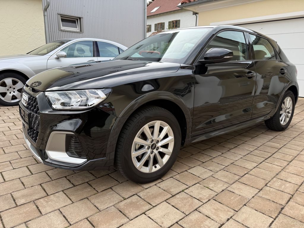 Bild des Angebotes Audi A1 allstreet 30 TFSI DSG SHZ PDC DAB AHK