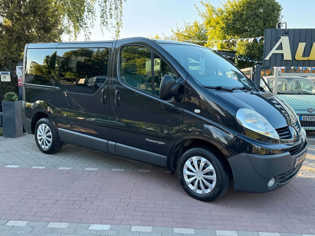 Bild des Angebotes Renault Trafic Passenger 2.0 dCi L1H1*8Sitze*Klima*TÜV