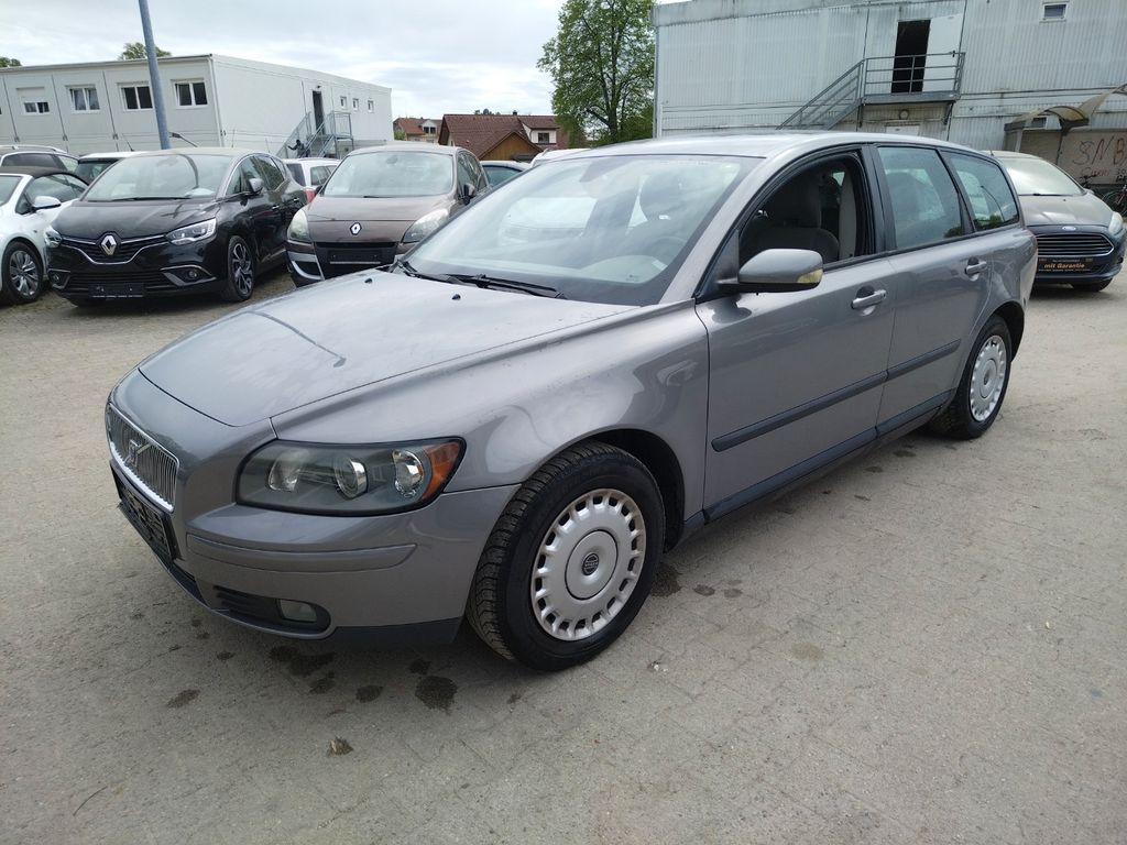 Bild des Angebotes Volvo V50 Kombi 1.8+KLIMAAUTOMATIK+TÜV/NEU+AHK
