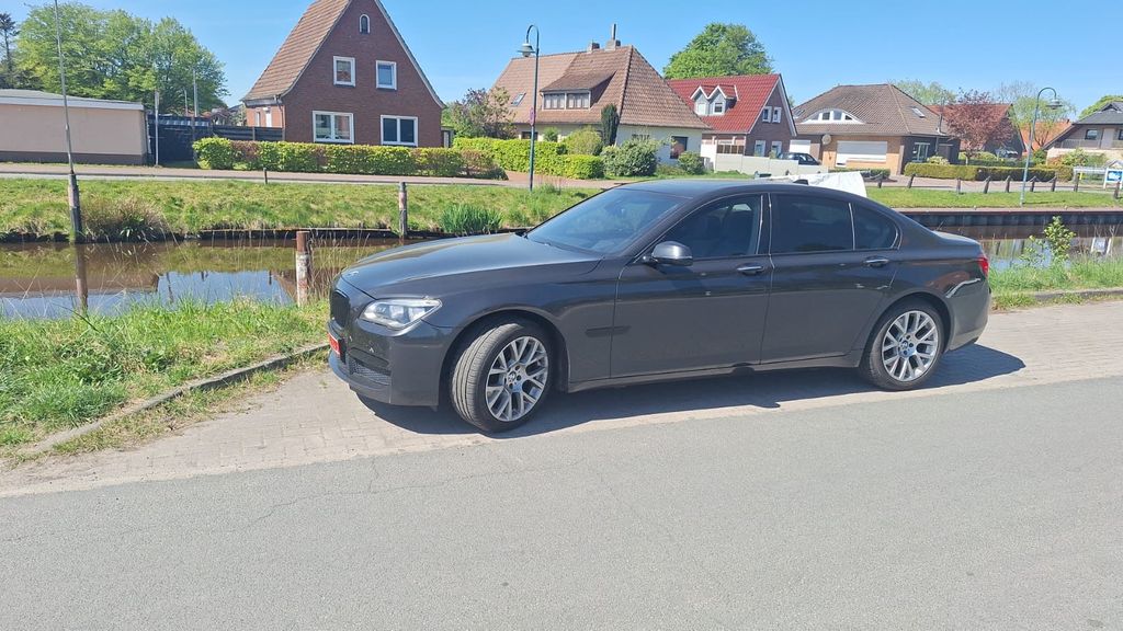 BMW 750d xDrive -