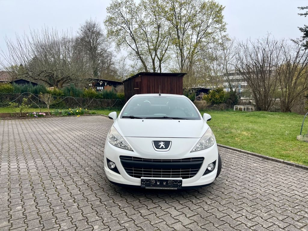 Bild des Angebotes Peugeot 207 CC Black & White Edition 120 Black & Whi...