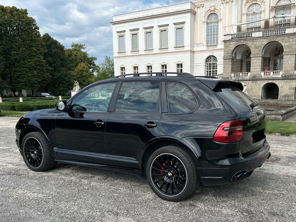 Porsche Cayenne GTS