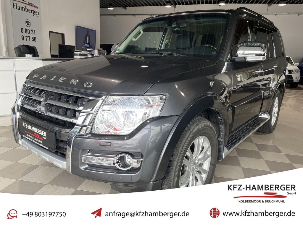 Mitsubishi PAJERO 3.2 DI-D 7-SITZ 1.HD NAVI AHK XENON PANO