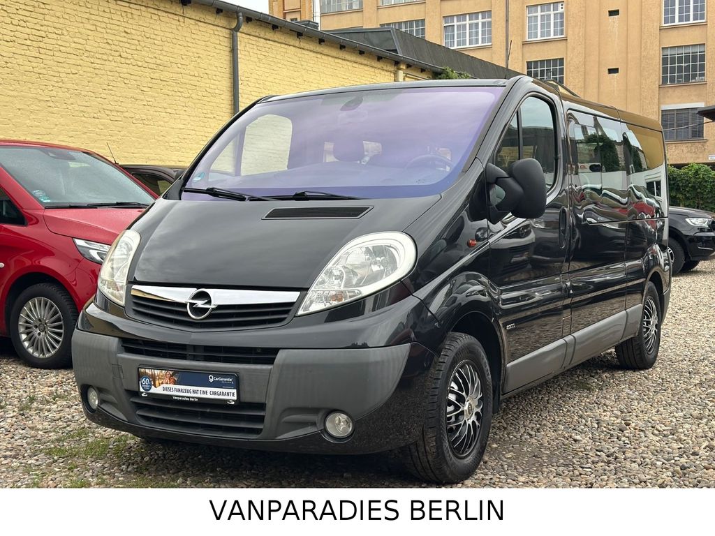 Bild des Angebotes Opel Vivaro Behindertengerecht/Rollstuhl Lift elektr/