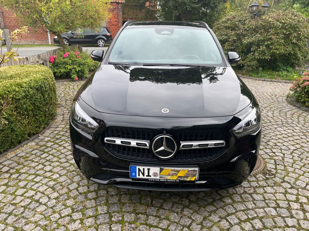 Bild des Angebotes Mercedes-Benz GLA 180 DCT Progressive Line advancade Plus