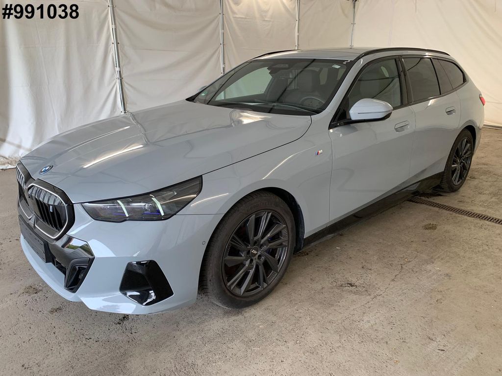 Bild des Angebotes BMW i5 M Sport Pro ICONIC/DR-PROF/360°/HUD/HARMAN-K
