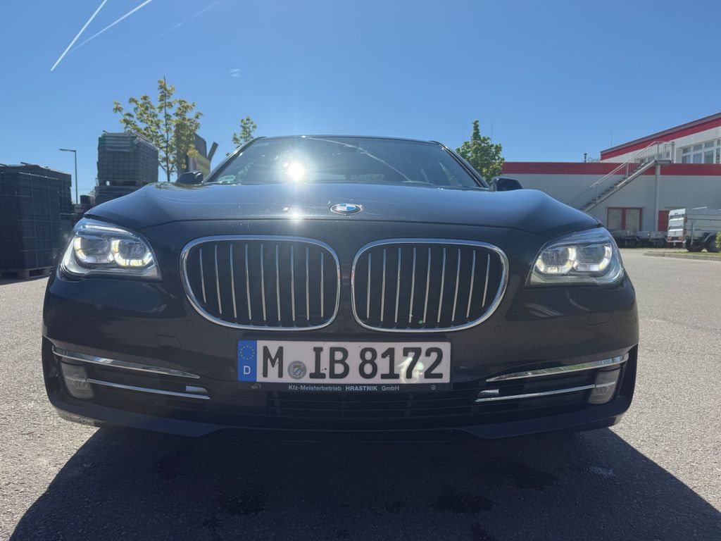 Bild des Angebotes BMW 730  xDrive / GUTER ZUSTAND /