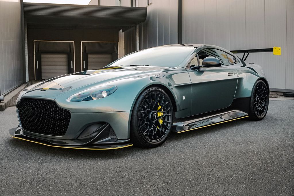 Bild des Angebotes Aston Martin Vantage AMR Pro - 1 of 7 worldwide