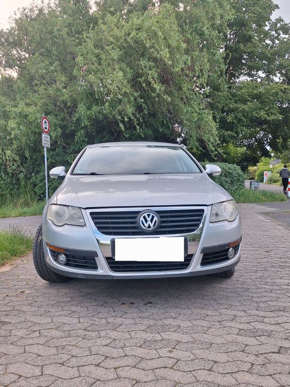 Bild des Angebotes Volkswagen Passat 1.6 - 2. Hand Rentner - TÜV ohne Mängel