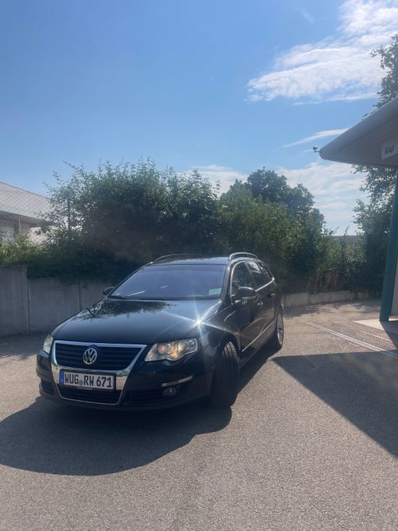Bild des Angebotes Volkswagen Passat 2.0 TDI 4Motion Individual Chrom dunk...