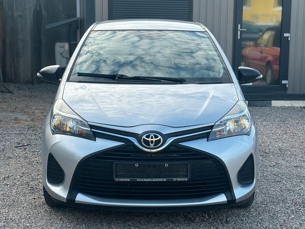 Bild des Angebotes Toyota Yaris Basis!! 1 Hand!! Klima!!