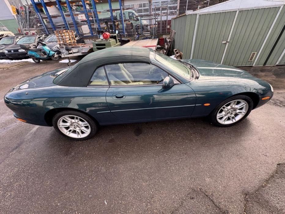 Bild des Angebotes Jaguar XK8 Cabriolet -