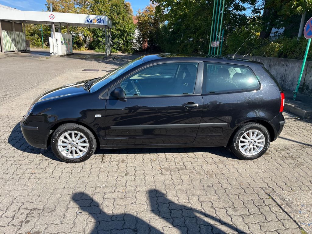 Bild des Angebotes Volkswagen Polo 1.2 47kW Basis Basis
