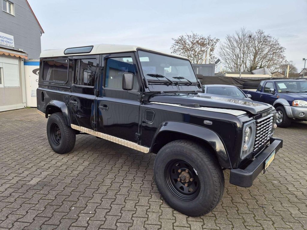 Bild des Angebotes Land Rover Defender 110 Station Wagon S